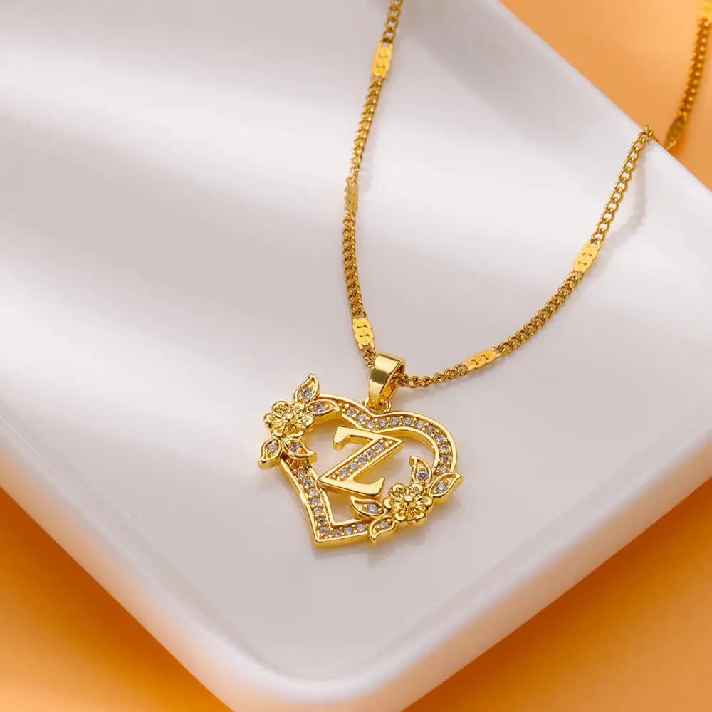 Colar Coração Inicial Cravejada Banhado a Ouro 18k 45cm