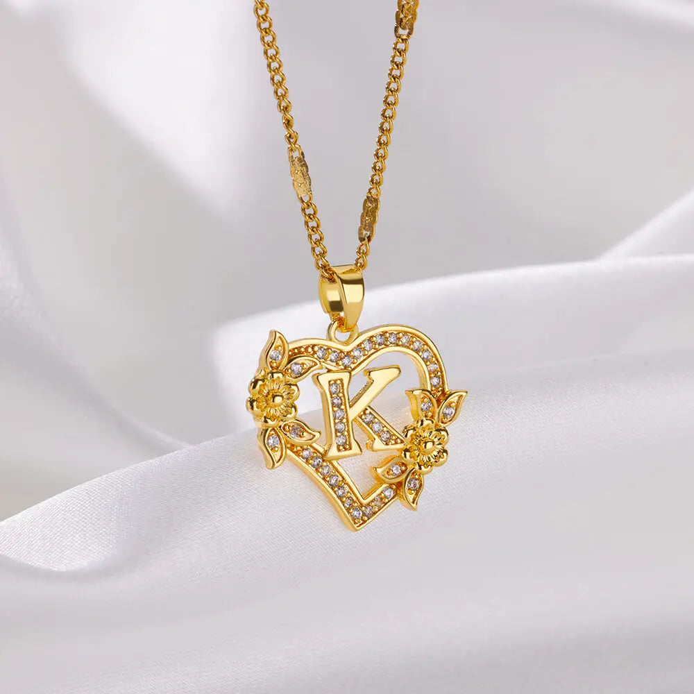 Colar Coração Inicial Cravejada Banhado a Ouro 18k 45cm
